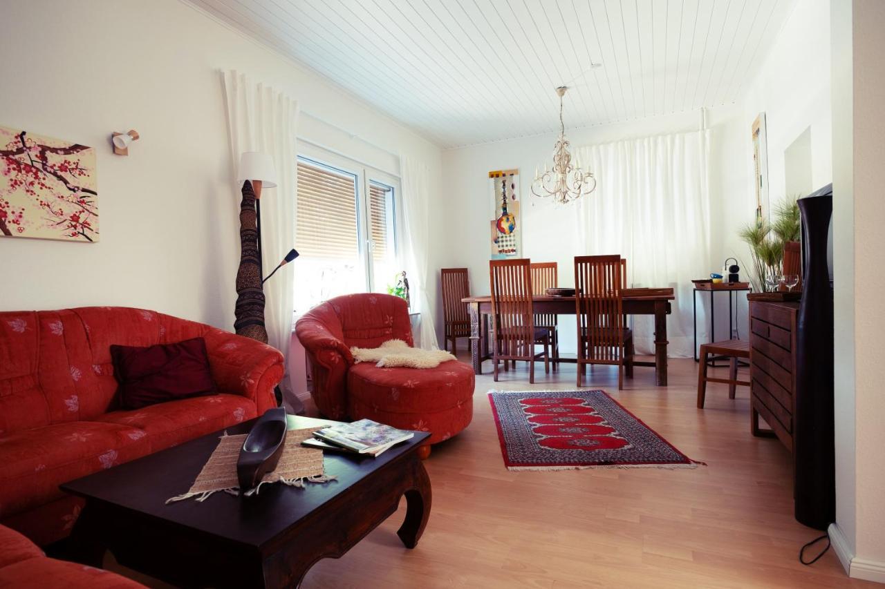 Tektona "Bed & Breakfast" Nidda Екстериор снимка